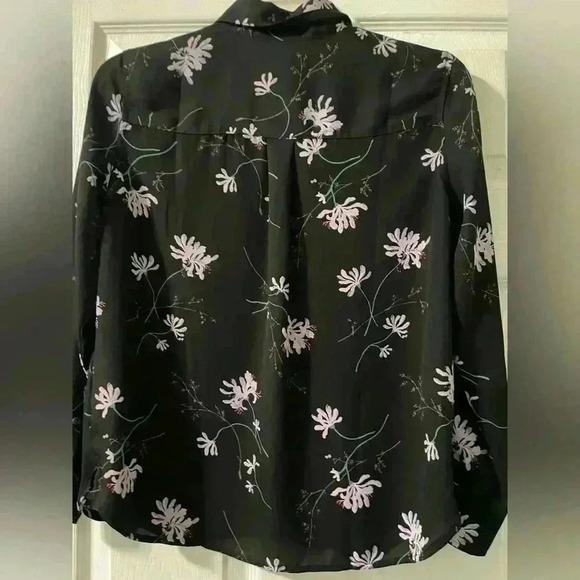 Banana Republic Dillon Classic Floral Button Down Blouse A93 - Picture 6 of 9